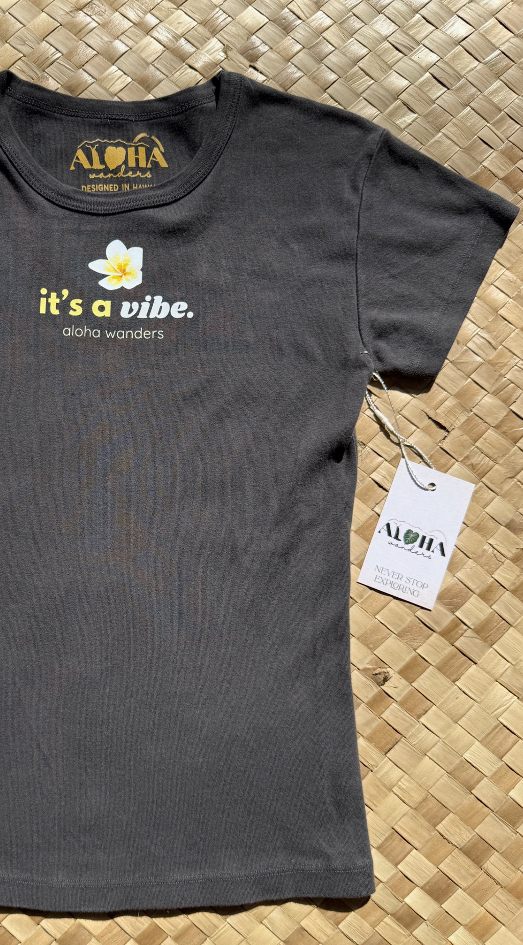 IT’S A VIBE GARMENT DYE CAP SLEEVE BABY RIB T-SHIRT