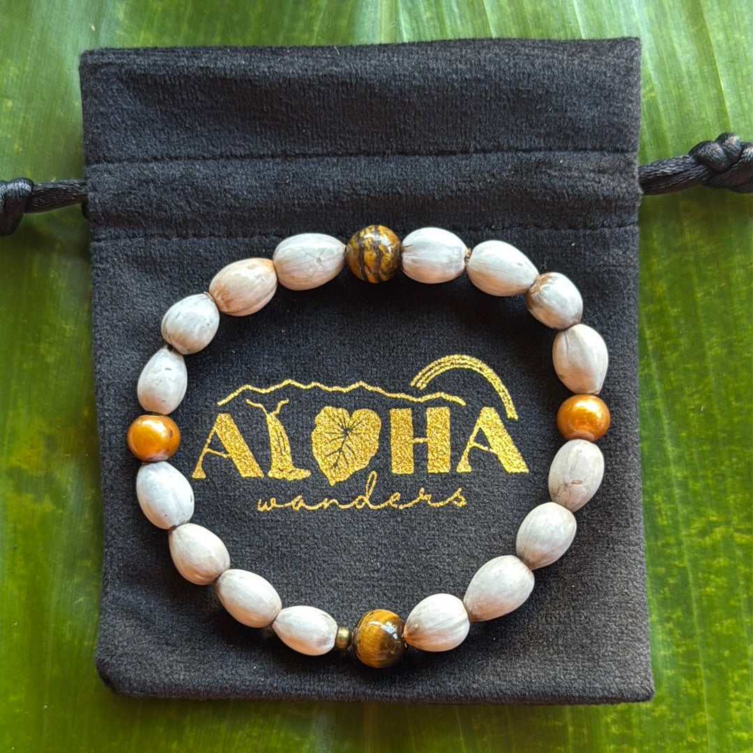 Job’s tears seeds, tigers eye crystals, freshwater champagne pearls, 6.5-7in stretchy bracelet